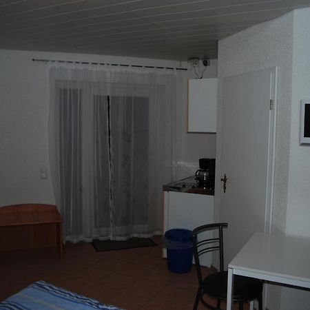 Ferienwohnungen Schaefer Obersulm Bagian luar foto
